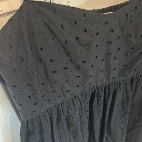 Eyelet dress with pockets and adjustable straps - Picture 4 of 6